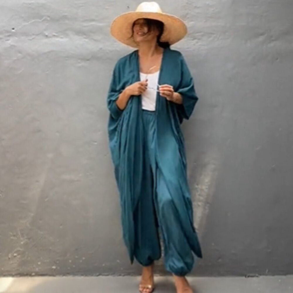STYLE PARK - 4PCS KIMONO SET w/ALADDIN PANTS, BAG & BELT - ONE SIZE